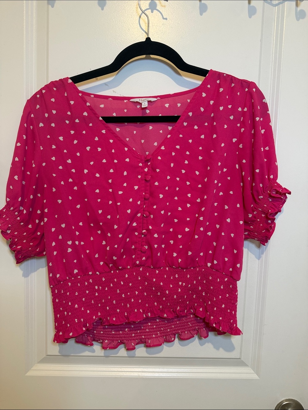 Candie's Fuchsia Heart-Print Cropped Button-Front Top